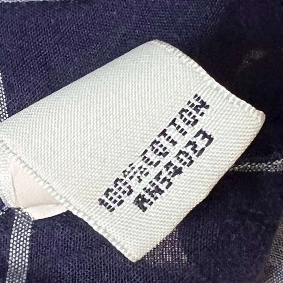 UNIQUE! Banana Republic Short Sleeved Blue Plaid Cotton Button Up Shirt - Picture 9 of 10